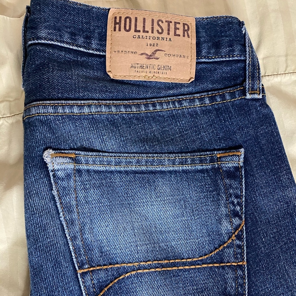 Holister jeans